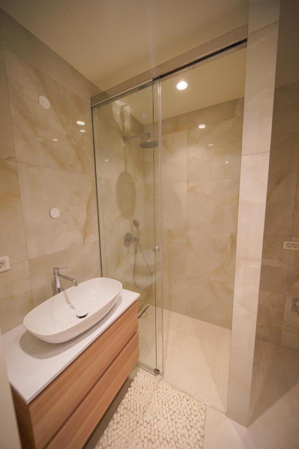 Castle View Luxury Suite ลูบลิยานา ภายนอก รูปภาพ